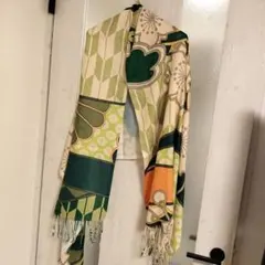 和柄　桜模様と花柄の大判ストール