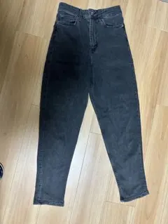 H&M★ハイウエストテーパードデニム