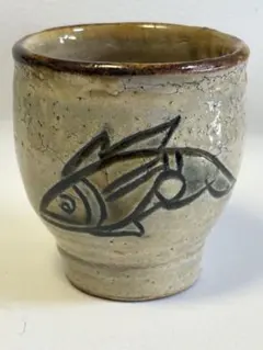 29. 壺屋焼　やちむん　魚紋　湯呑　陶器　民藝