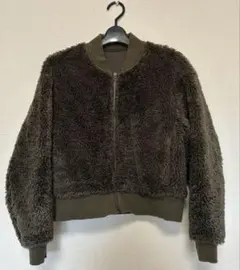 UNIQLOカーキのジャケットM