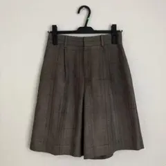 ルミノーゾコムサ　チェックショートパンツ