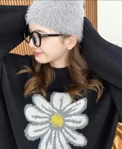 花柄 ブラックニット