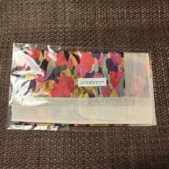 新品 未使用 ジバンシィ ハンカチ 花柄 GIVENCHY ブランド レディース