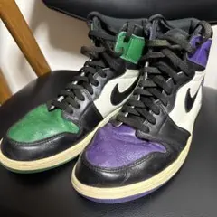 NIKE エアジョーダン1のサムネイル