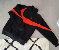 【美品】Nike リバーシブルボアジャケット 黒/赤 Sサイズ