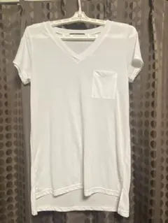& by P&D Vネック ポケット付き Tシャツ ホワイトのサムネイル