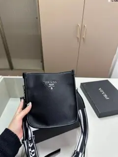 本革 ショルダーバッグ