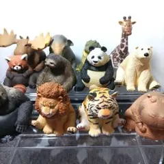 ガチャ　リーベンスタジオ　アニマルマスコットフィギュア　12点セット
