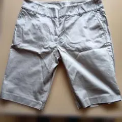 ユニクロ UNIQLO ベージュコットン ショートパンツ ウエスト67cm