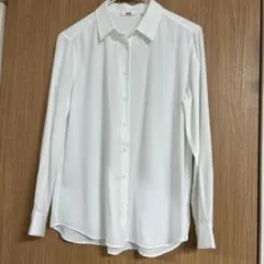 UNIQLOレーヨンシャツ