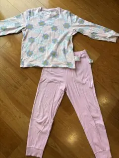 120サイズ パウパトロール　ユニクロ　パジャマ