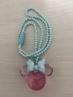ディズニーミニーネックレス　光るペンダント