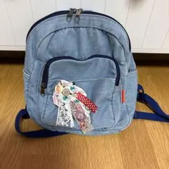 小さめリュックデニム手作りブローチ付き　最終お値下げしました❤️