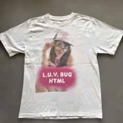HTML みひろ L.U.V. BUG フォトプリント Tシャツ