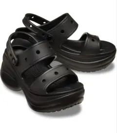 crocs 厚底サンダル ブラック パーツ付きのサムネイル