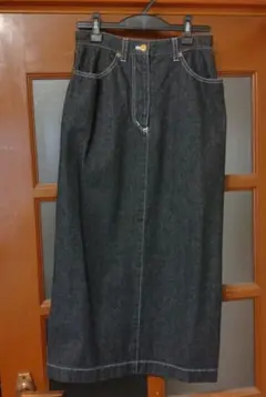 インゲボルグ　ブラック デニム タイトスカート