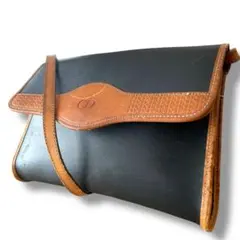 Item thumbnail for item 500c7526-d11c-4fc6-af93-c407fe317e41