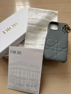 【値下げ】Dior キルティングレザー iPhone15ケース