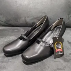 【値下げ】ロメオ・バレンチノ 黒 合成皮革 パンプス