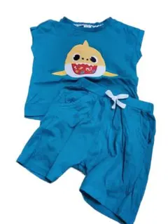 ベイビーシャーク Tシャツとショートパンツセット 100cm