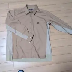 フレッドペリー長袖ウールポリのシャツ