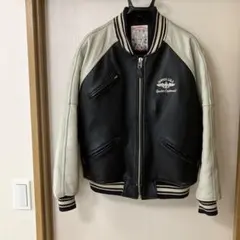 AVIREX American Classics 00sレザー スタジャン Mのサムネイル