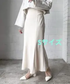 ローリーズファーム スタイルアップマーメイドスカート アイボリー S