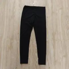 ユニクロ　HEATTECH ブラック レギンス 140