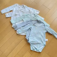 ユニクロ　5枚セット　ロンパース　ボディオール　カバーオール　男の子　男女兼用のサムネイル