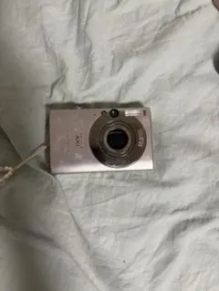 Canon IXY Digital 10.0メガピクセル コンパクトカメラ - メルカリ