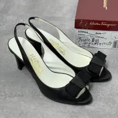 【美品】フェラガモ 黒　バックストラップパンプス オールブラック　24.5cm