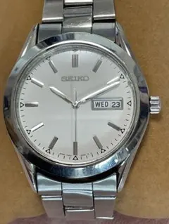 セイコー　SEIKO 7N43-9080 ホワイト　稼働のサムネイル