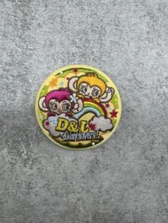 ナルミヤキャラクターズ 刺繍缶バッジ デイジーラヴァーズ