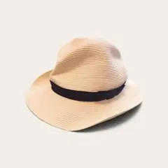【新品未使用】マチュアーハ　BOXED HAT 7cm ホワイト✕ブラックのサムネイル