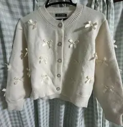 レディース　服　カーディガン　白　リボン