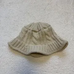 クリーム色 ニット バケットハット
