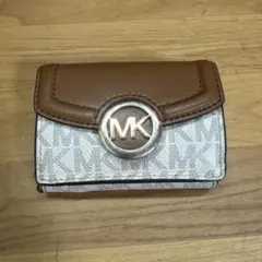 【正規品】MICHAEL KORS 三つ折り財布 ブラウン/ホワイト