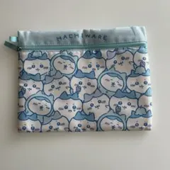 ちいかわ　ハチワレ　PCポーチ