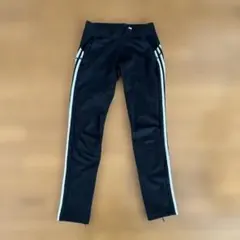 アディダスadidas3本線ブラックジャージパンツ Mサイズ