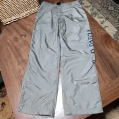 Item thumbnail for item adc40512-17bd-40e1-a39b-ac332dc65b71