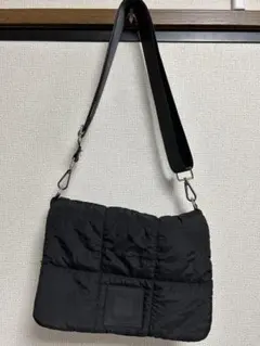 Item thumbnail for item 0874a540-a8a8-43ae-944d-805b73fa8c03