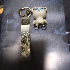ベア型チャーム付き ストラップ キーホルダー未使用