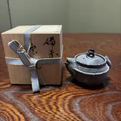 a293 香合　絵唐津　時代　辻堂　茶道具　茶道　古物　骨董　唐津焼 a293 香合 絵唐津 時代 辻堂 茶道具 茶道 古物 骨董 唐津焼 - メルカリ