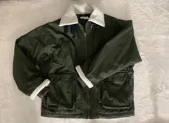 ボア襟付きオリーブグリーンジャケット