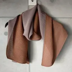 Item thumbnail for item 45bb7d18-65a5-48cf-8b28-5c476f8676f7