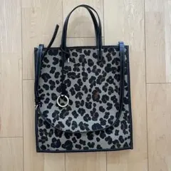 【美品】FEEL AND TASTE カーキトートバッグ 2WAY レオパードのサムネイル