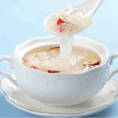 燕の巣 白きくらげ デザート 美肌スイーツ 薬膳デザート 潤いデザートのサムネイル