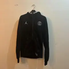 パリサンジェルマン(PSG)ジョーダン　パーカー