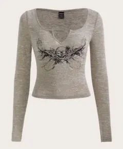 SHEIN カーキTシャツ