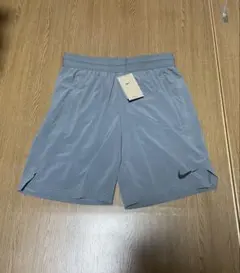 Nike トレーニングショーツ M グレー